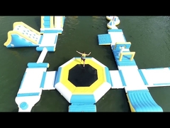 Trampolino d'acqua galleggiante su acqua materiale gonfiabile in PVC resistente